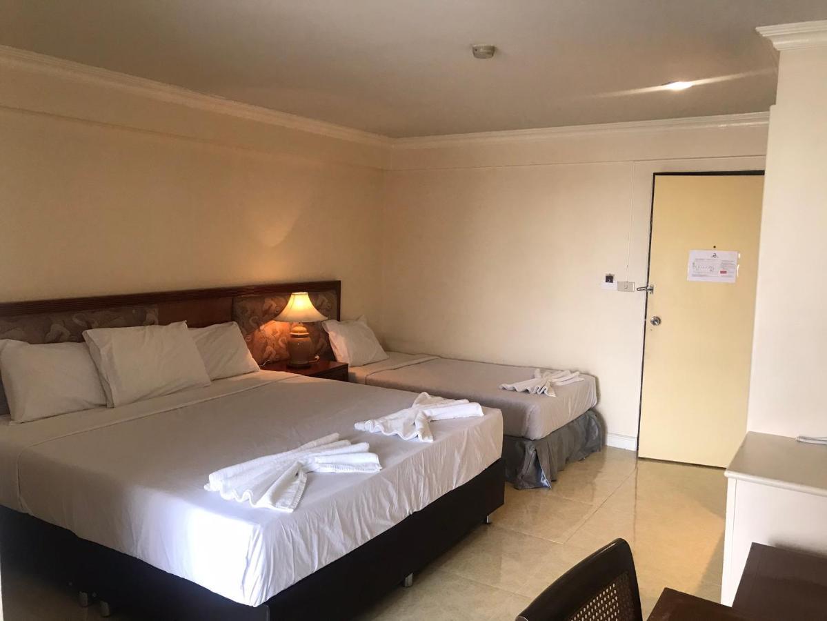 Jumbotel Hotel Bangkok Dış mekan fotoğraf