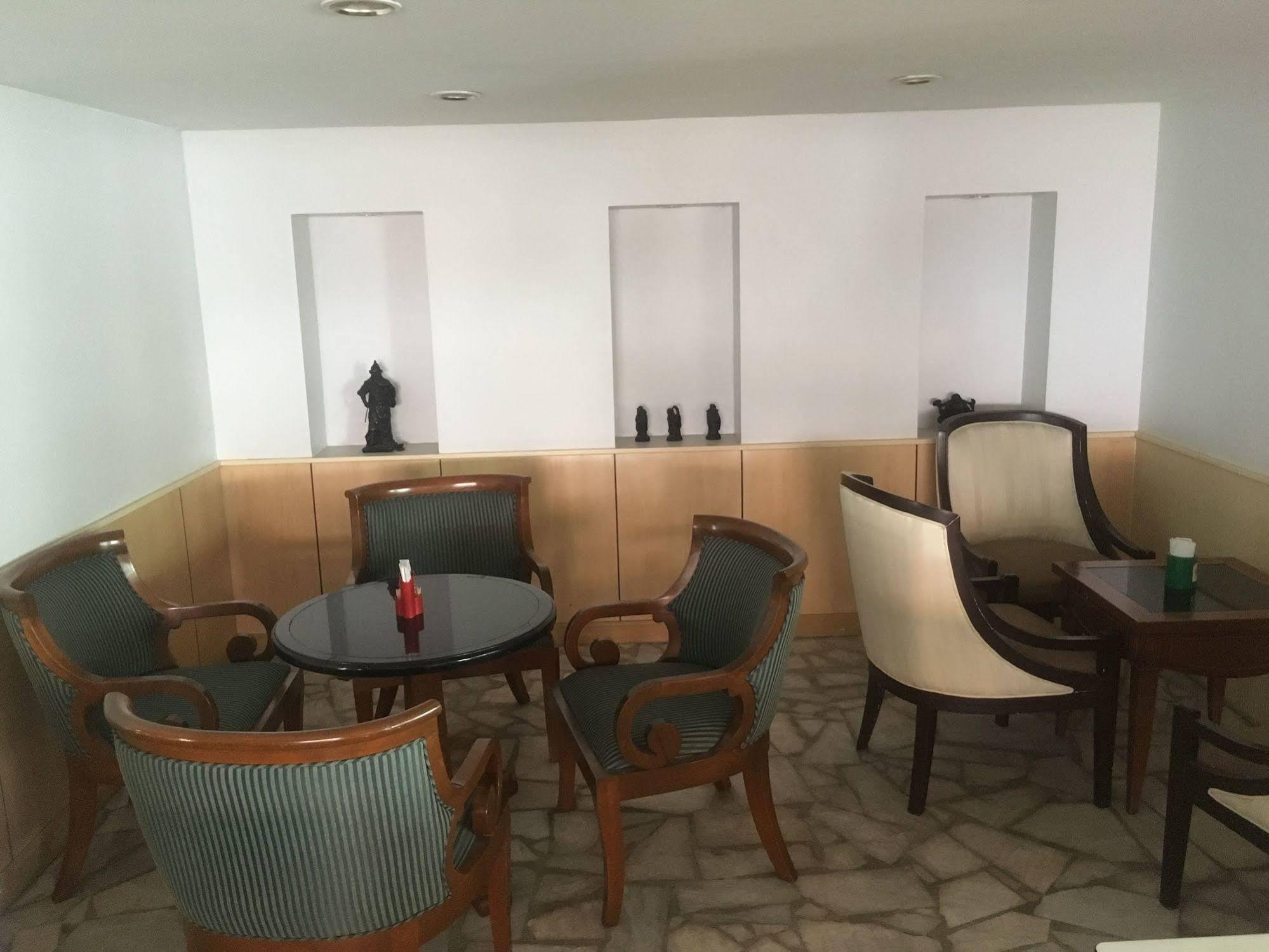 Jumbotel Hotel Bangkok Dış mekan fotoğraf